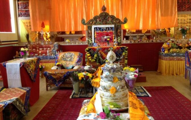 लण्डनमा नेपालीको गुम्बा
