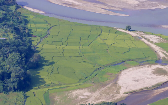 तनहुँको साँगे र पतेनीको धान फाँट