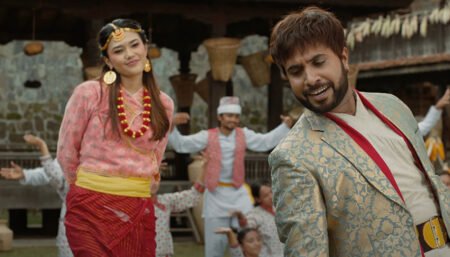 फिल्म ‘वरिष्ठ बलराम’ को गीत ‘न्यौली बनैमा’ मा विजय बरालको नृत्यको तारिफ