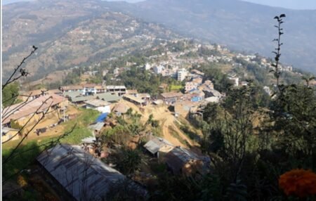 दिक्तेलको भानुचोकमा आदिकवि भानुभक्त आचार्यको सालिक पुनर्निर्माण सुरु