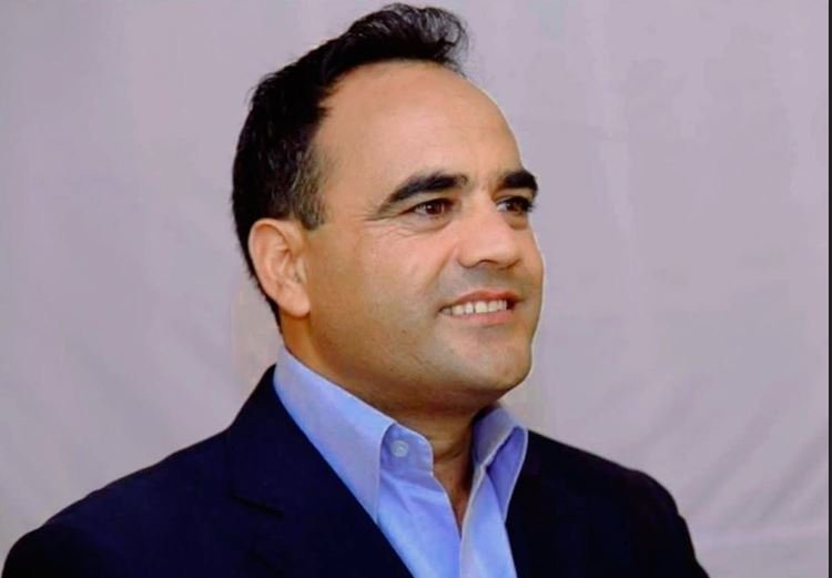 डडेल्धुरामा देउबाको उत्तराधिकारी बन्ने दौडमा लागेका नैनसिंह महर को हुन् ?